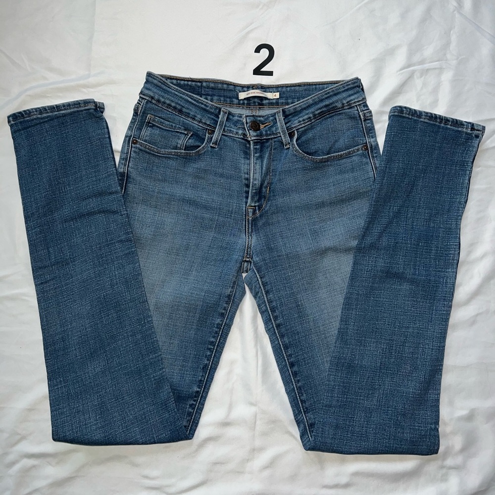 Women's Levi's Mid Rise Skinny Jeans Size 27 Long length EUC